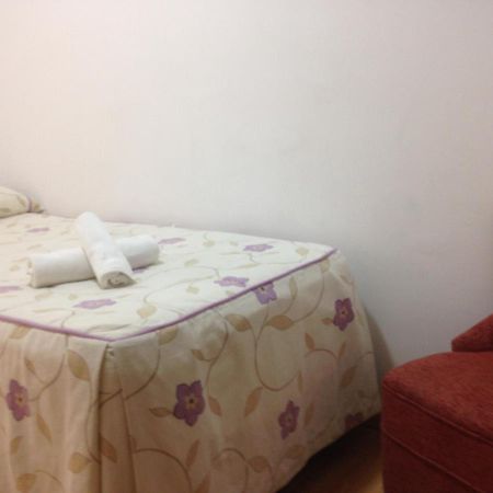 Hostal Nersan2 Мадрид Экстерьер фото